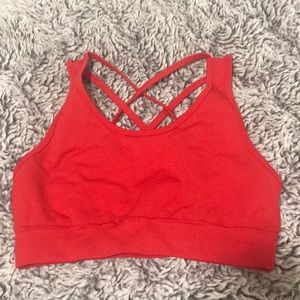 Alphalete sports bra in garnet red